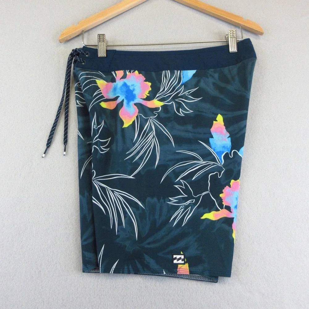 Billabong Board Shorts Mens 28 Navy Blue Floral Recycler Sundays Airlite Surf